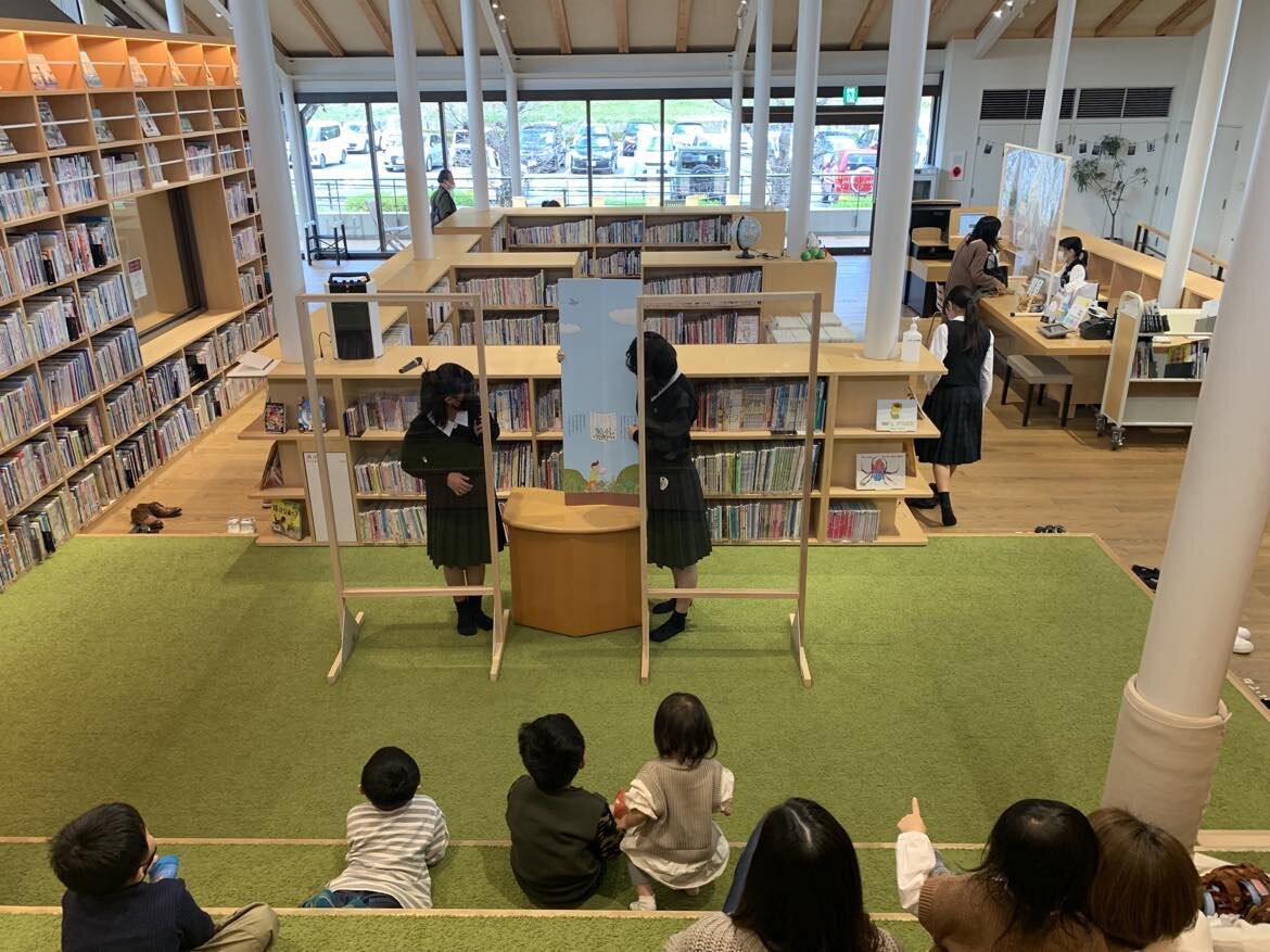 図書館活動2.jpg