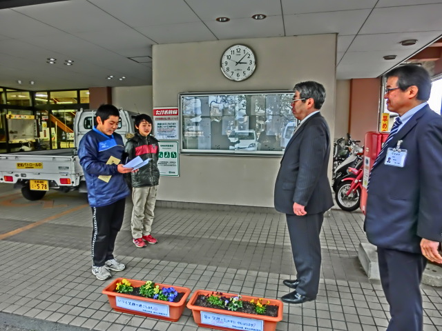 https://www.city.takeo.lg.jp/kyouiku-blog/images/CIMG4784.JPG