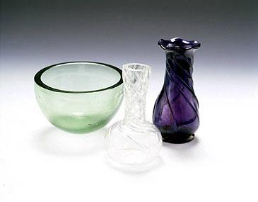 Pigment grinding bowl and Vase